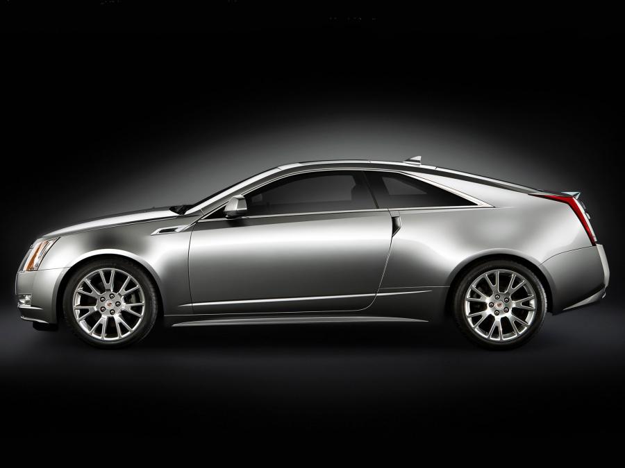  Cadillac CTS Coupe 2010 года  (фото 16 из 27)